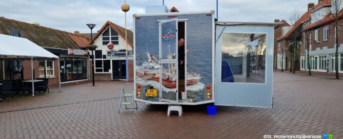 Onze visboer op de woensdag