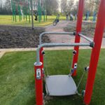 Er is een mooie plek in het park bijgekomen, waar je serieuze spierballen kan kweken